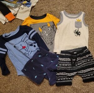 Clothes sz 18 Months
